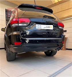 جیپ گراند شیرۆکی